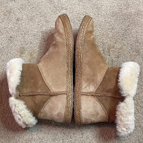 UGG Booties | UGG Boots | Boots | UGG - Picture 6 of 10